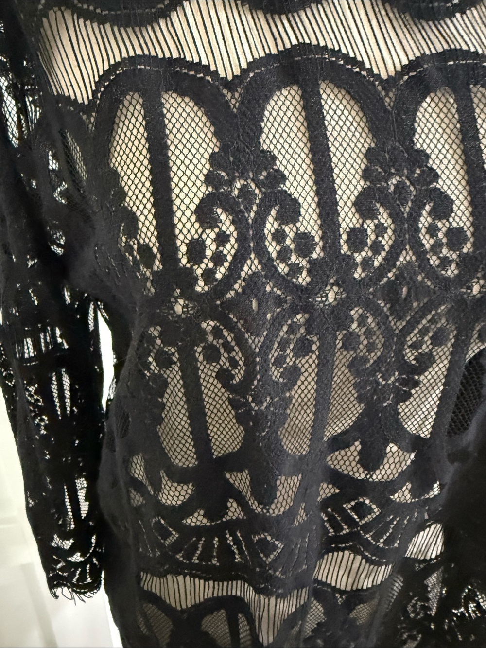 Black Sheer Lace Boho Tie-Back Top Size Large - Picture 3 of 5